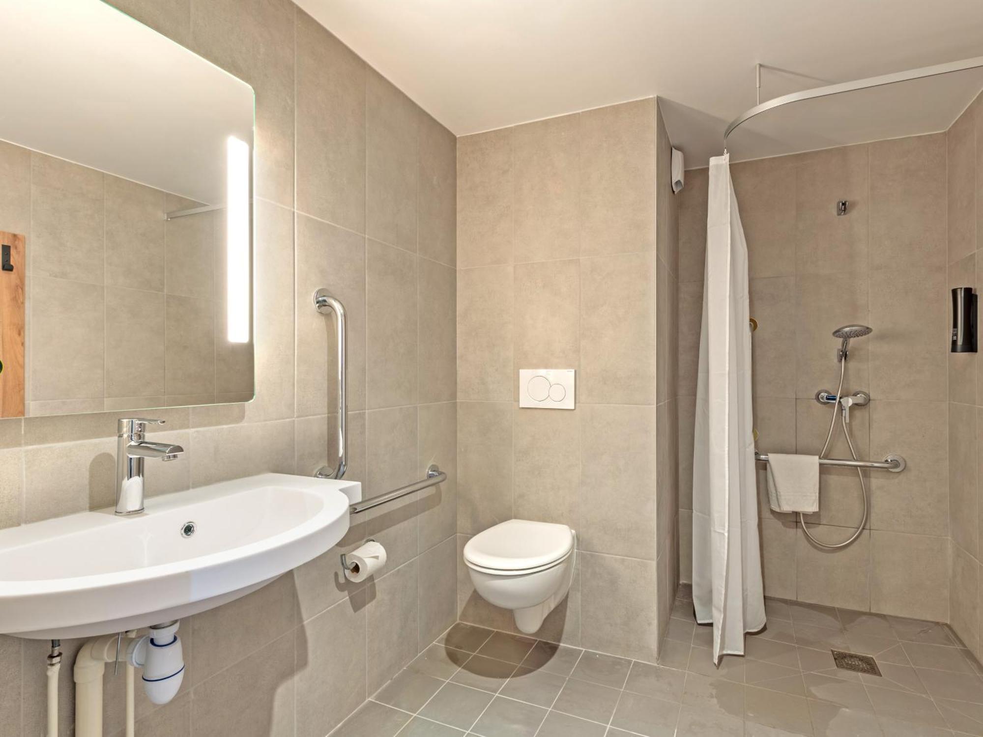 Brest Porte De 3* Gouesnou